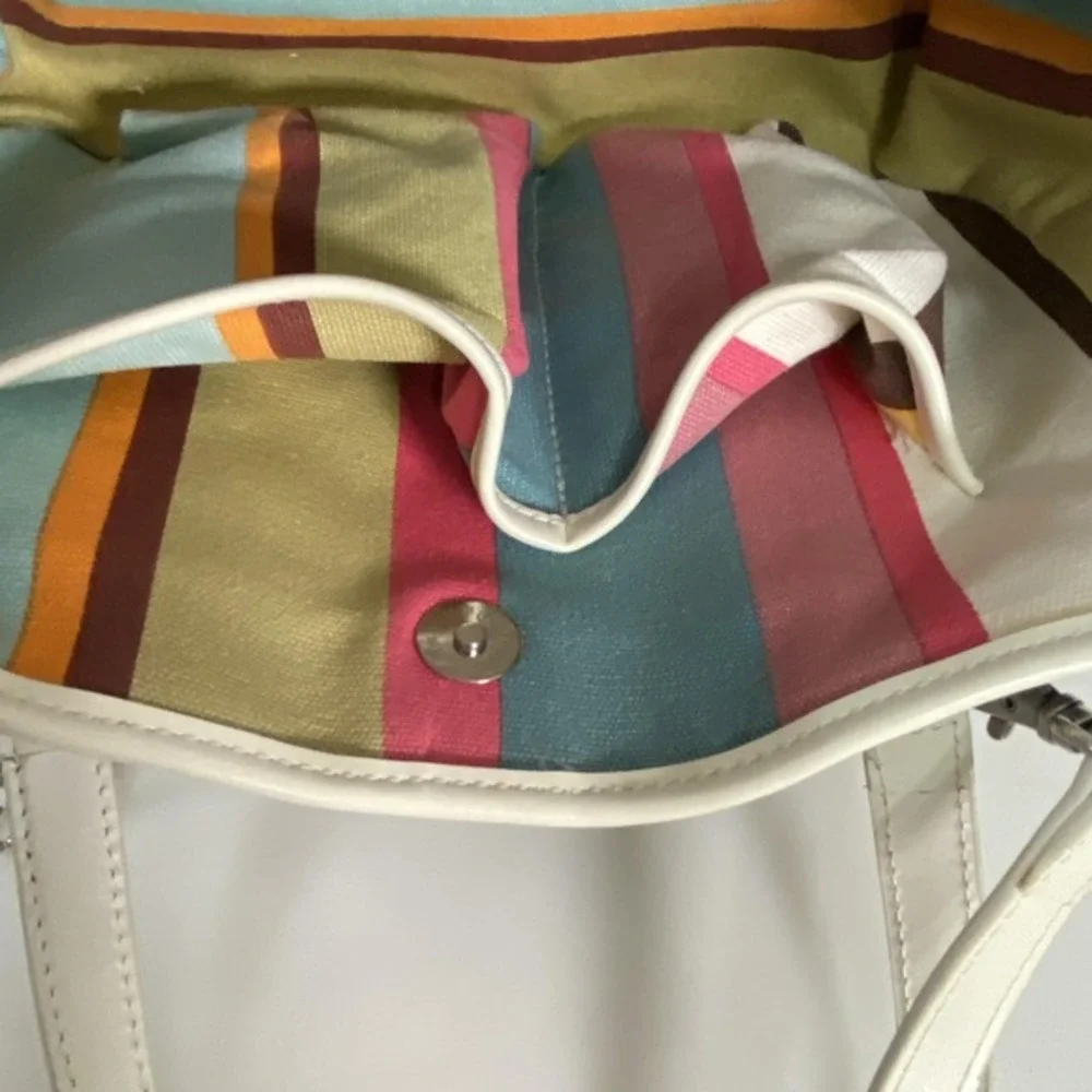 Fossil brand light